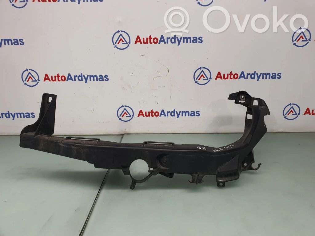 BMW 3 E90 E91 Headlight/headlamp mounting bracket 
