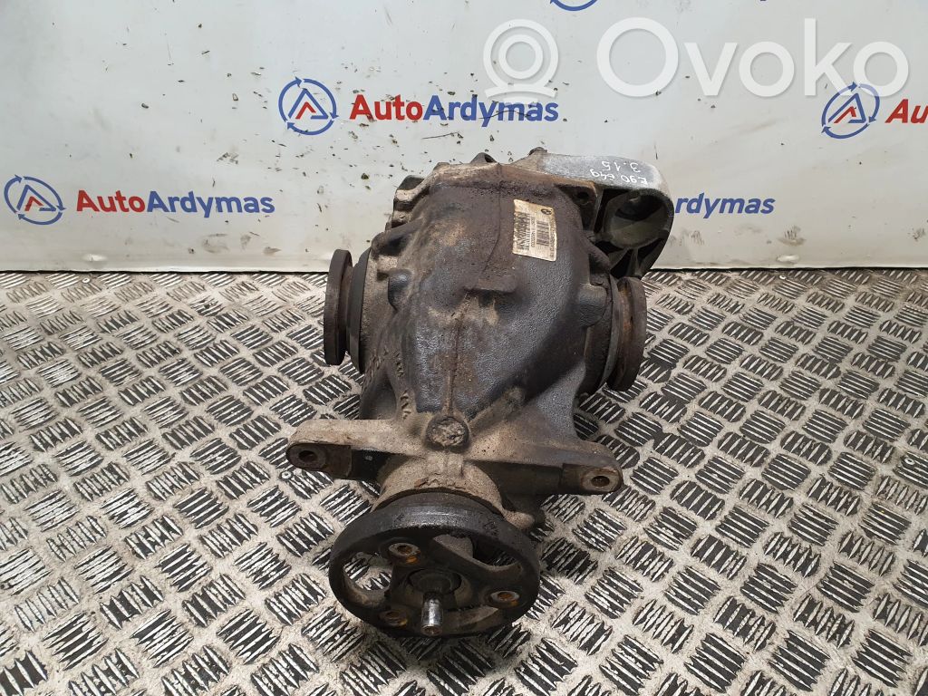 BMW 3 E90 E91 Galinis reduktorius 