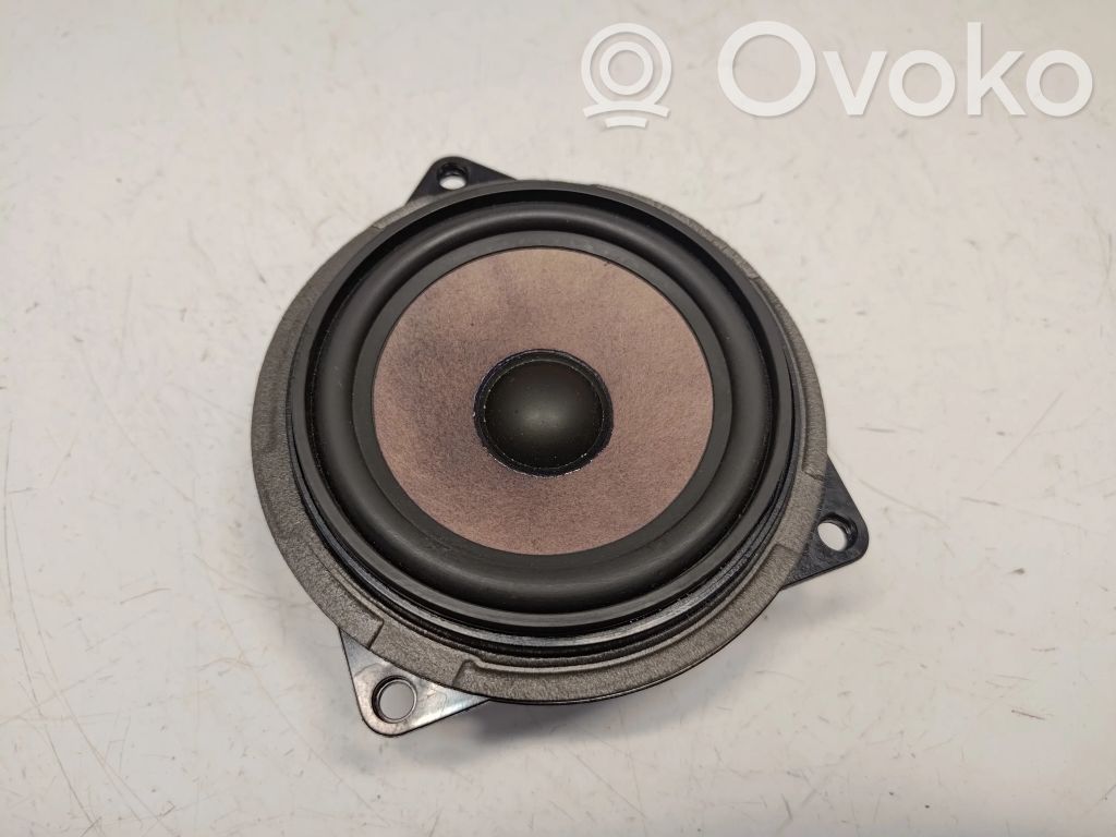 BMW 1 E81 E87 Front door speaker 