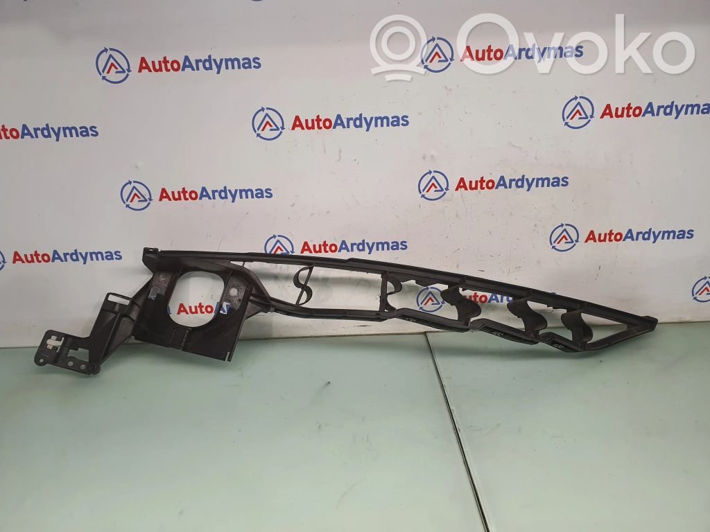 BMW X5 E70 Soporte de montaje del guardabarros 