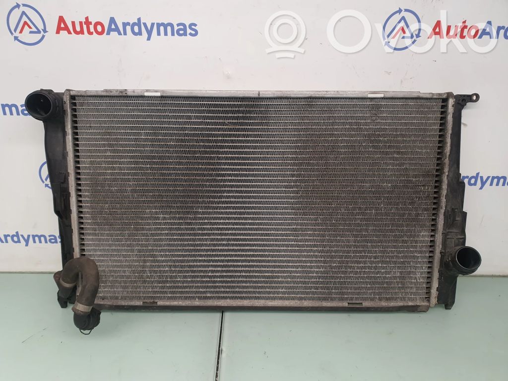 BMW X1 E84 Coolant radiator 