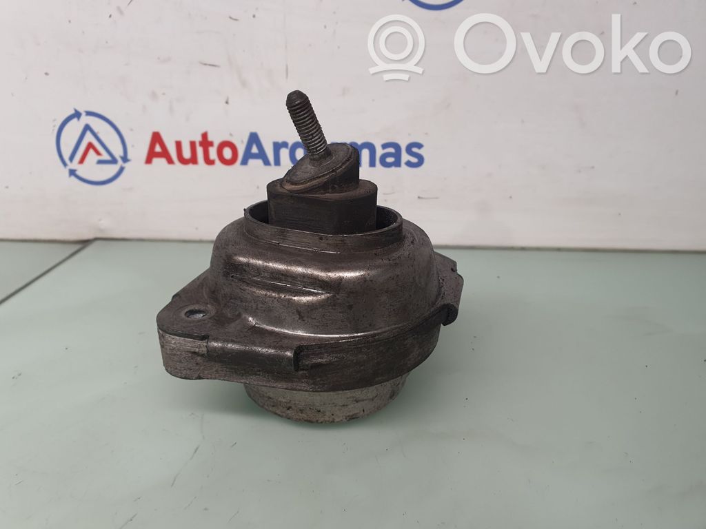 BMW X3 E83 Engine mount bracket 
