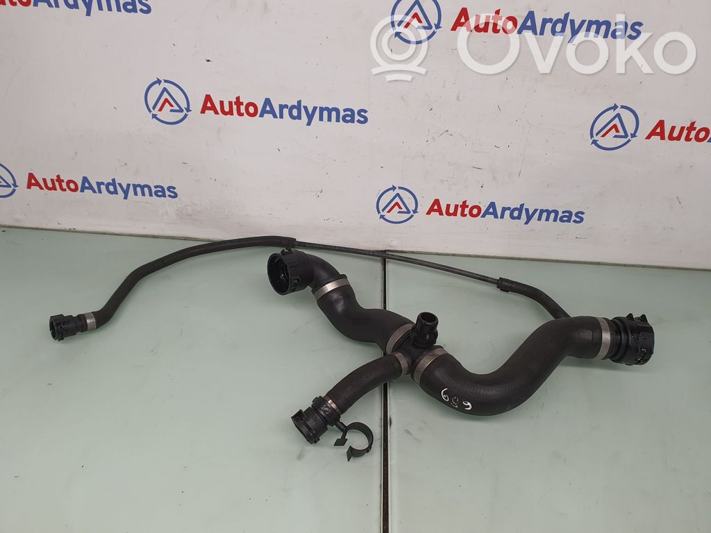 BMW 3 E92 E93 Conductă/furtun lichid de răcire motor 