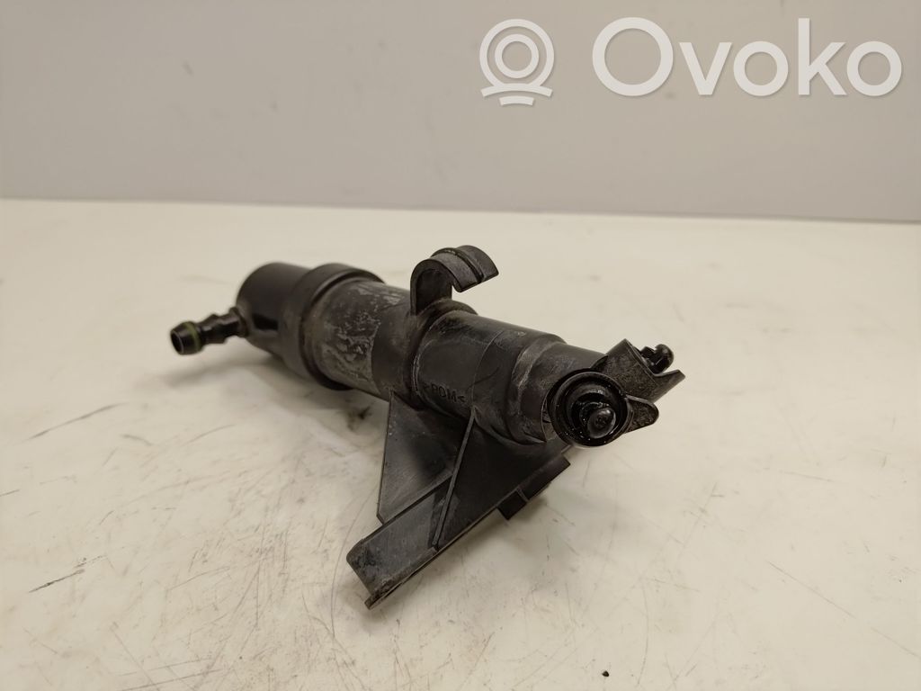 BMW 5 E60 E61 Headlight washer spray nozzle 