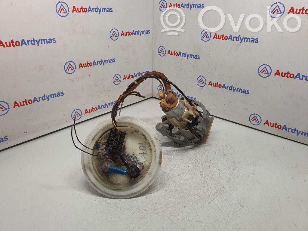 BMW 7 E65 E66 Pompe à carburant 