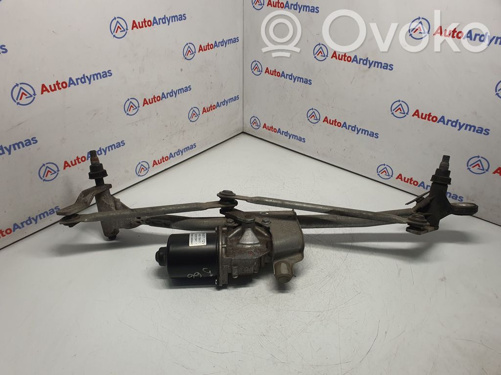 BMW 1 E81 E87 Front wiper linkage and motor 