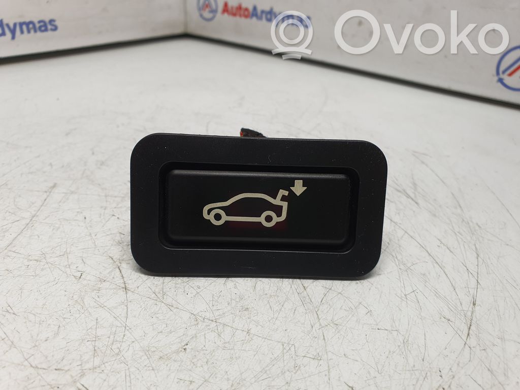 BMW 5 E39 Tailgate/trunk/boot open switch 