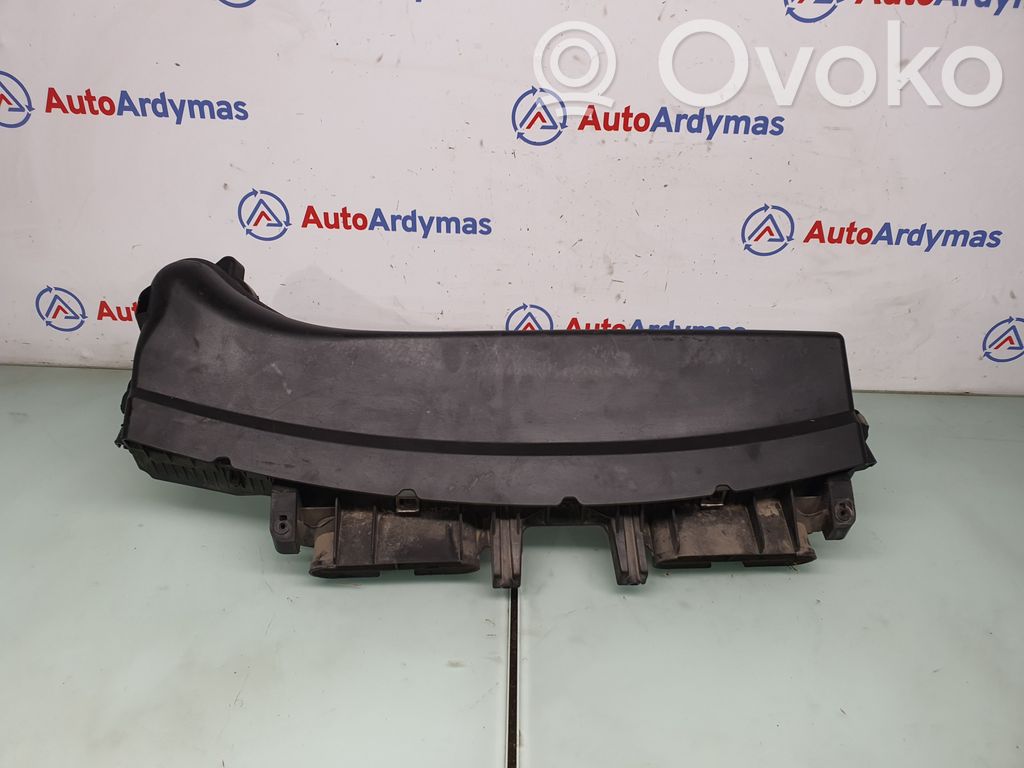 BMW X3 E83 Air filter box 