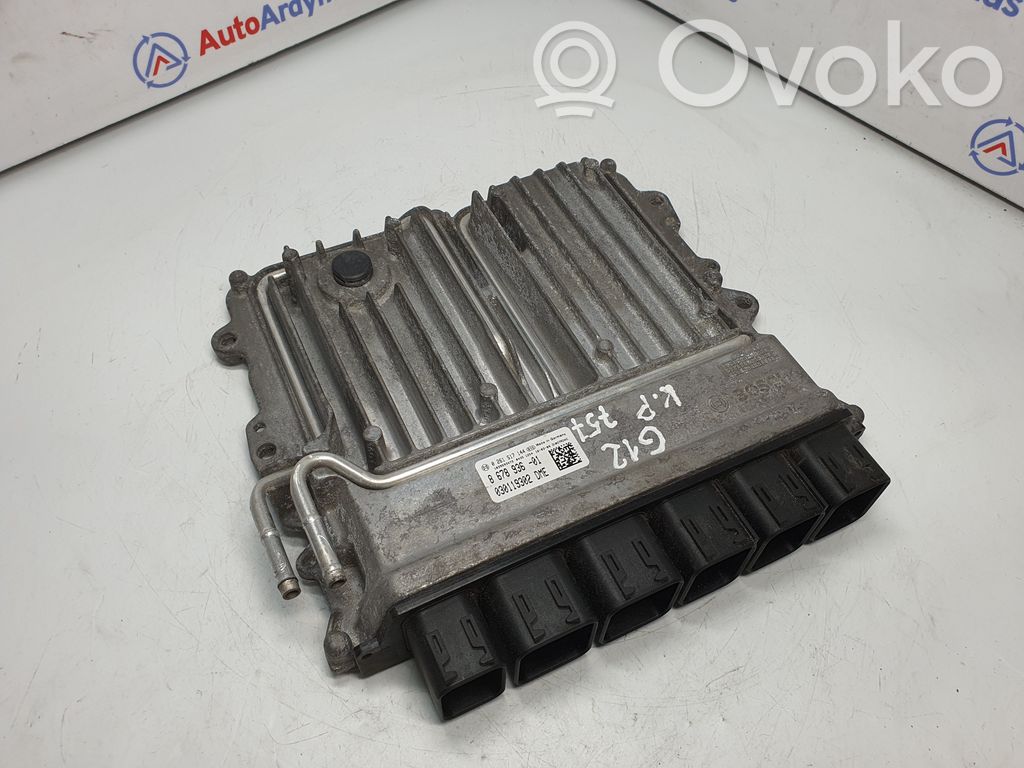 BMW 7 G11 G12 Engine control unit/module 