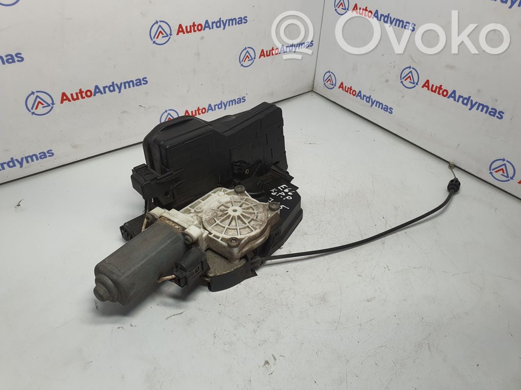 BMW 7 E65 E66 Front door lock 