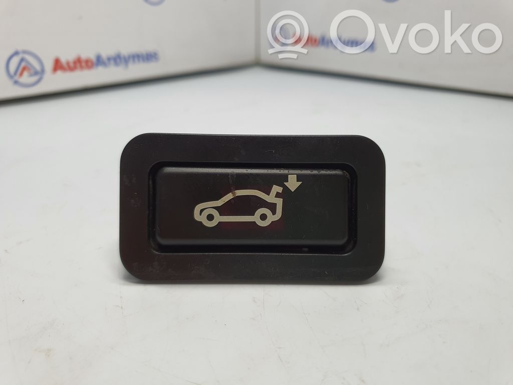 BMW X5 E70 Tailgate/boot open switch button 