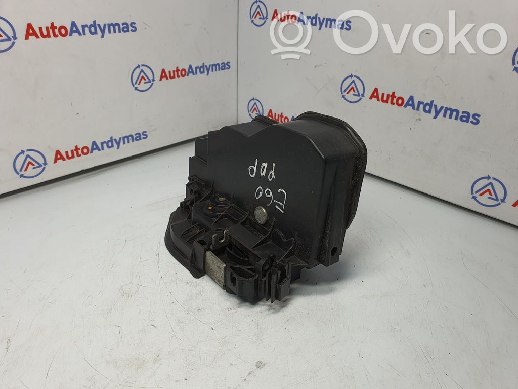 BMW 5 E60 E61 Zamek drzwi przednich 