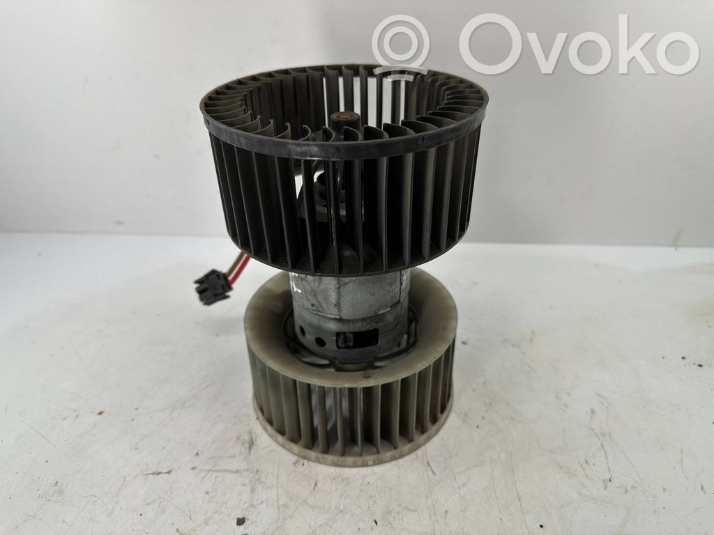 BMW 3 E46 Mazā radiatora ventilators 