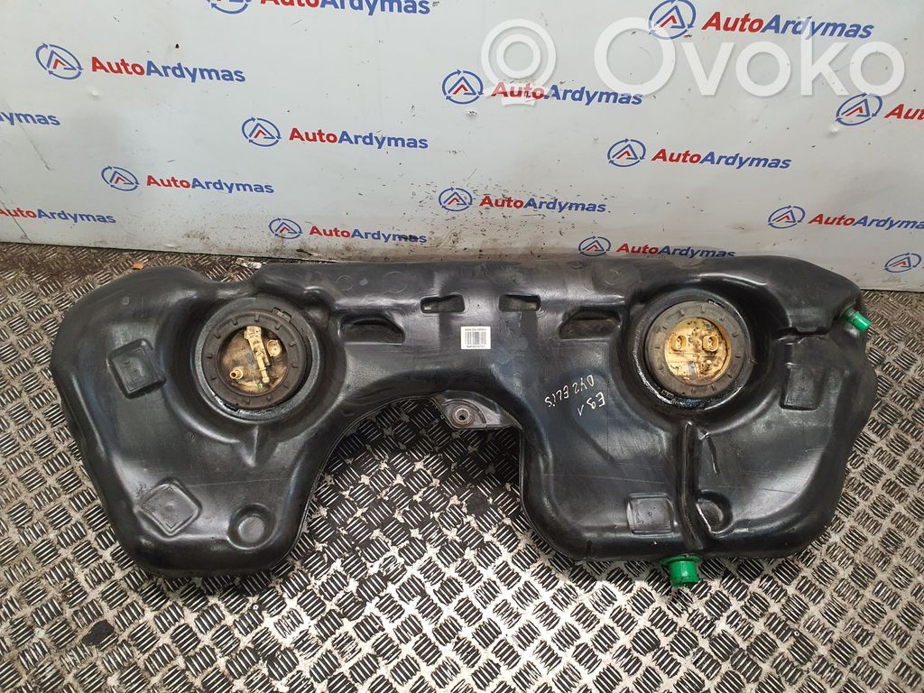 BMW 3 E90 E91 Polttoainesäiliö 