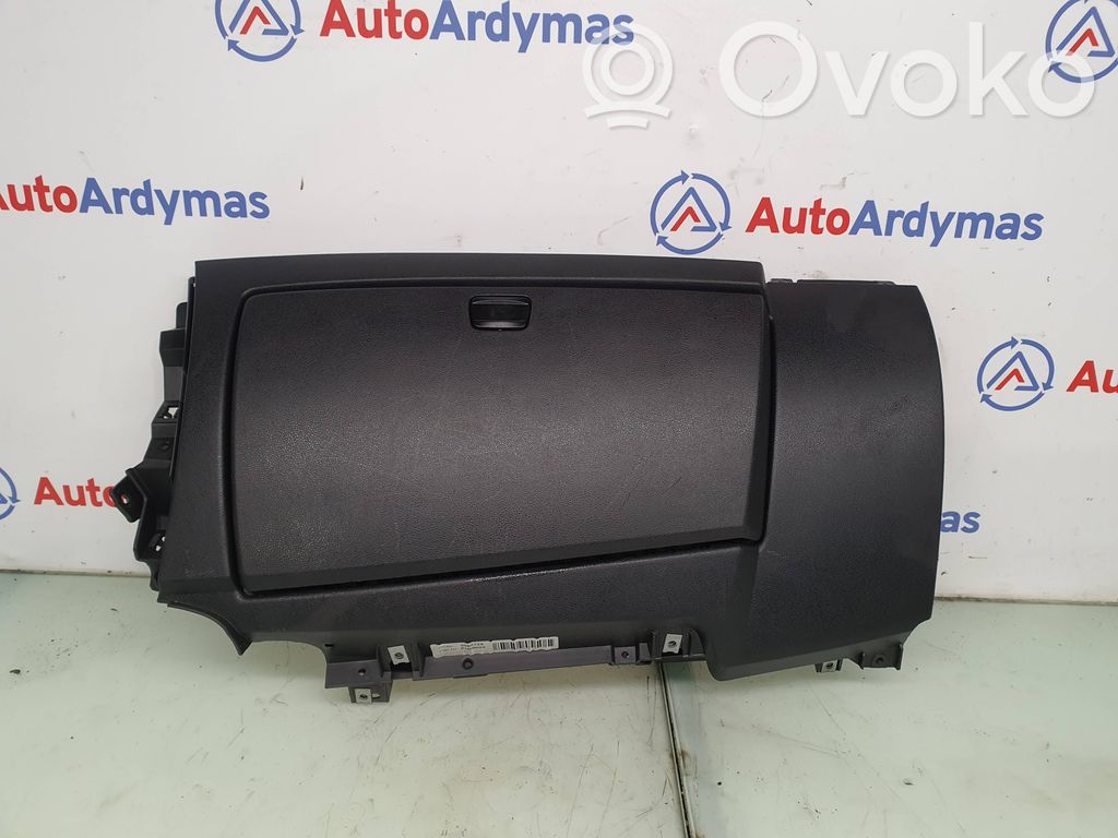 BMW 1 E81 E87 Glove box 