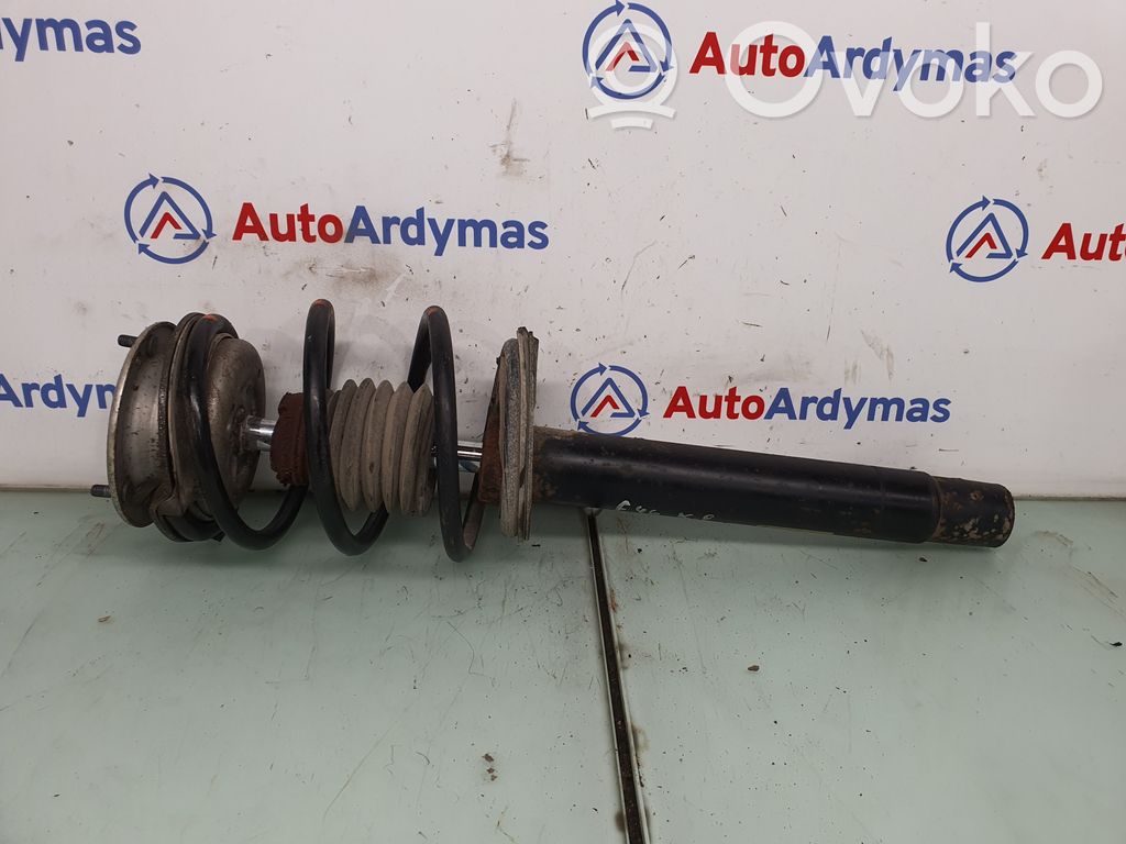 BMW 3 E46 Priekšpusē amortizators 