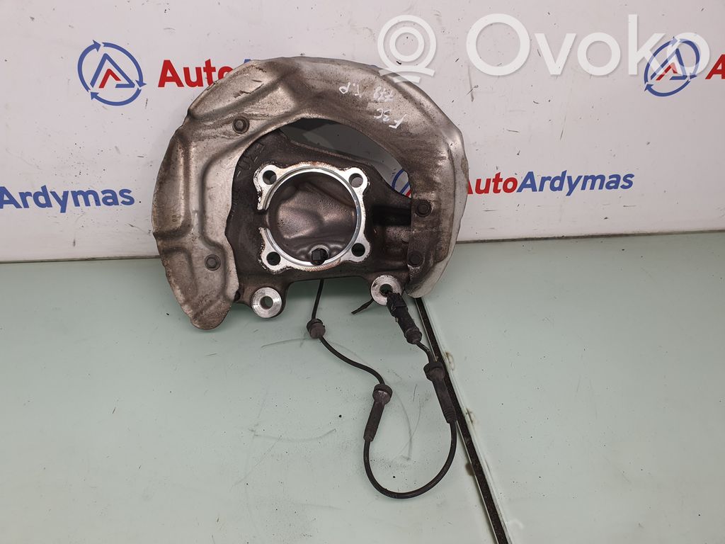 BMW 3 F30 F35 F31 Priekinis kelmas 
