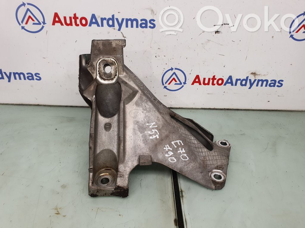 BMW X5 E70 Engine mounting bracket 