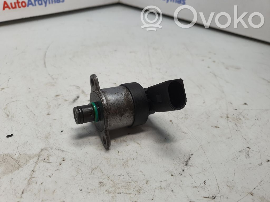 BMW 3 E90 E91 Degvielas spiediena regulators 