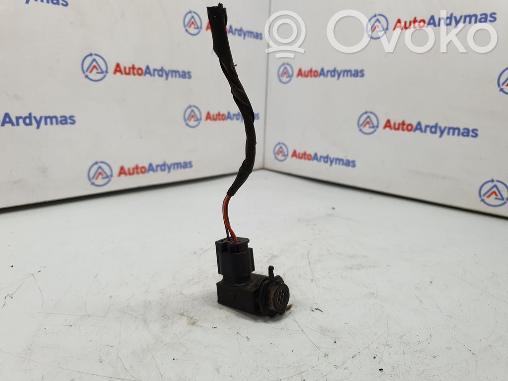 BMW 5 E60 E61 AUC sensor 