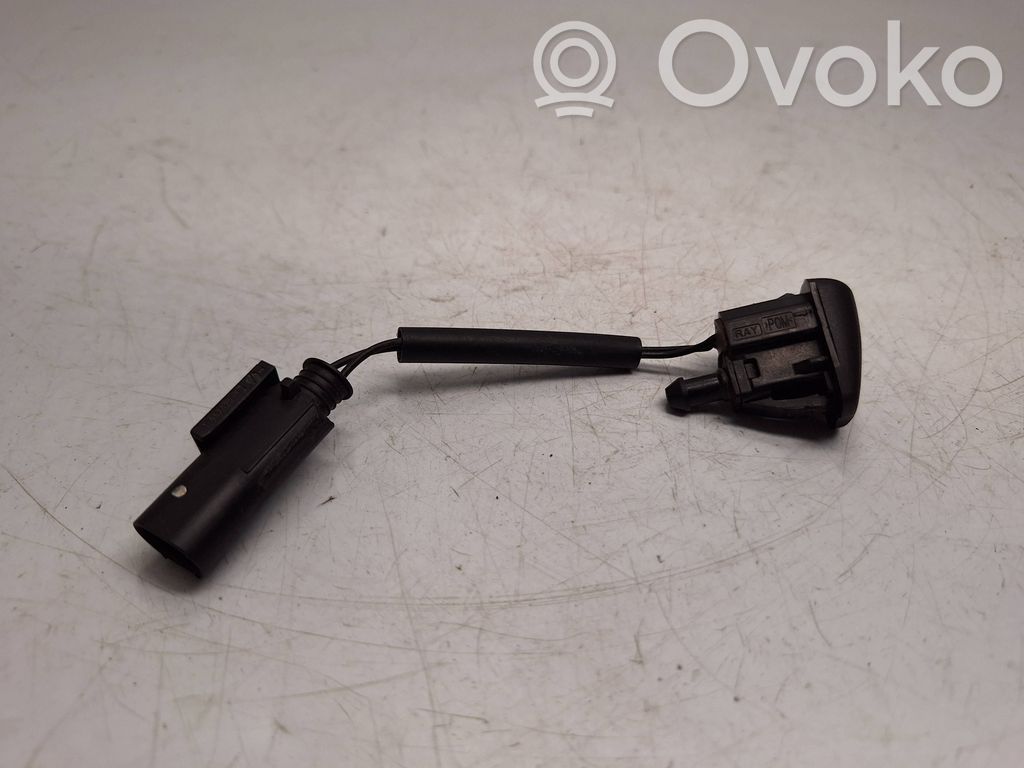 BMW 5 E60 E61 Spritzdüse Scheibenwaschanlage 
