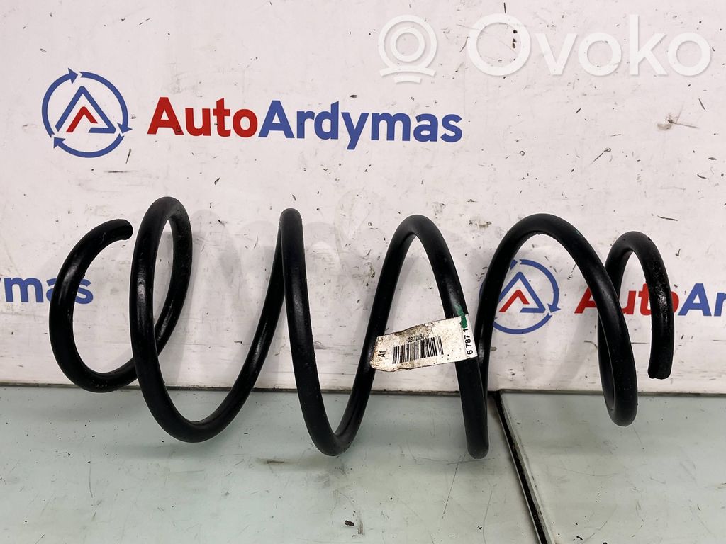 BMW X3 F25 Sprężyna przednia 