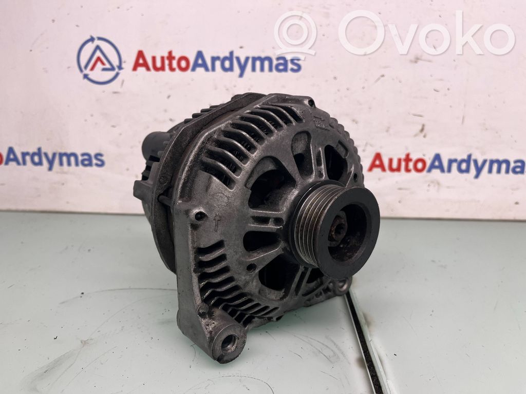 BMW 5 E39 Ģenerators 