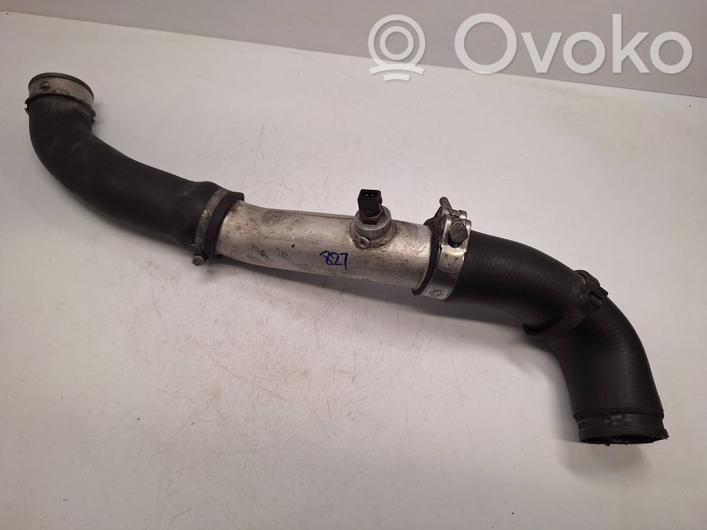 BMW 3 E46 Välijäähdyttimen letku 