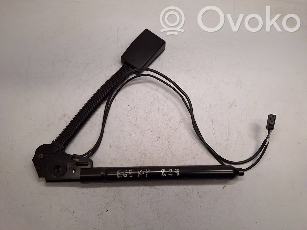 BMW 7 E65 E66 Sagtis diržo priekinė 