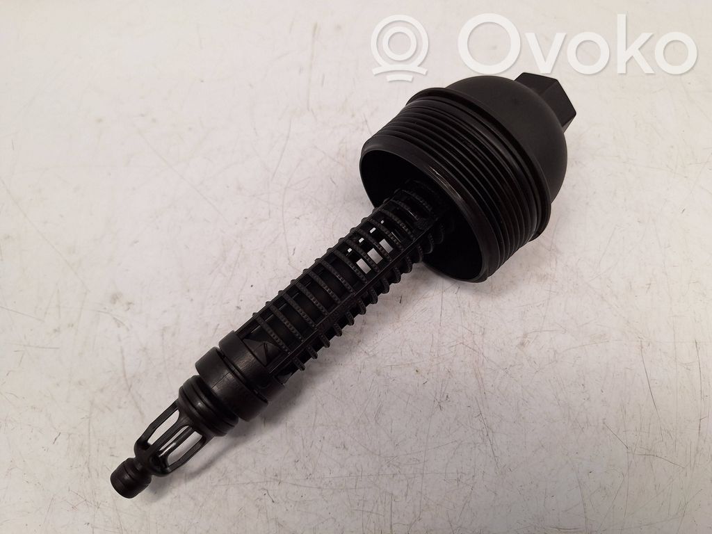 BMW X3 E83 Oil filter cover 