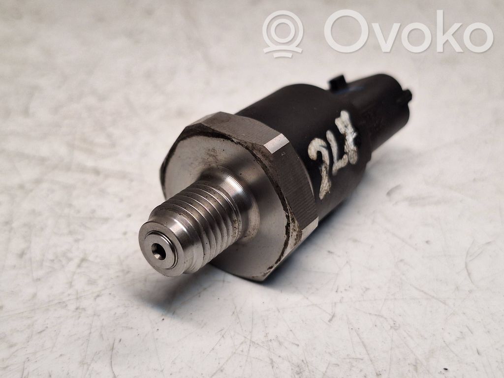 BMW 5 E39 Kraftstoffdrucksensor 