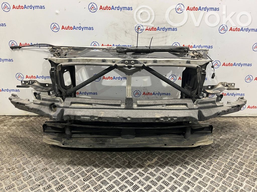 BMW 7 G11 G12 Panou suport radiator 