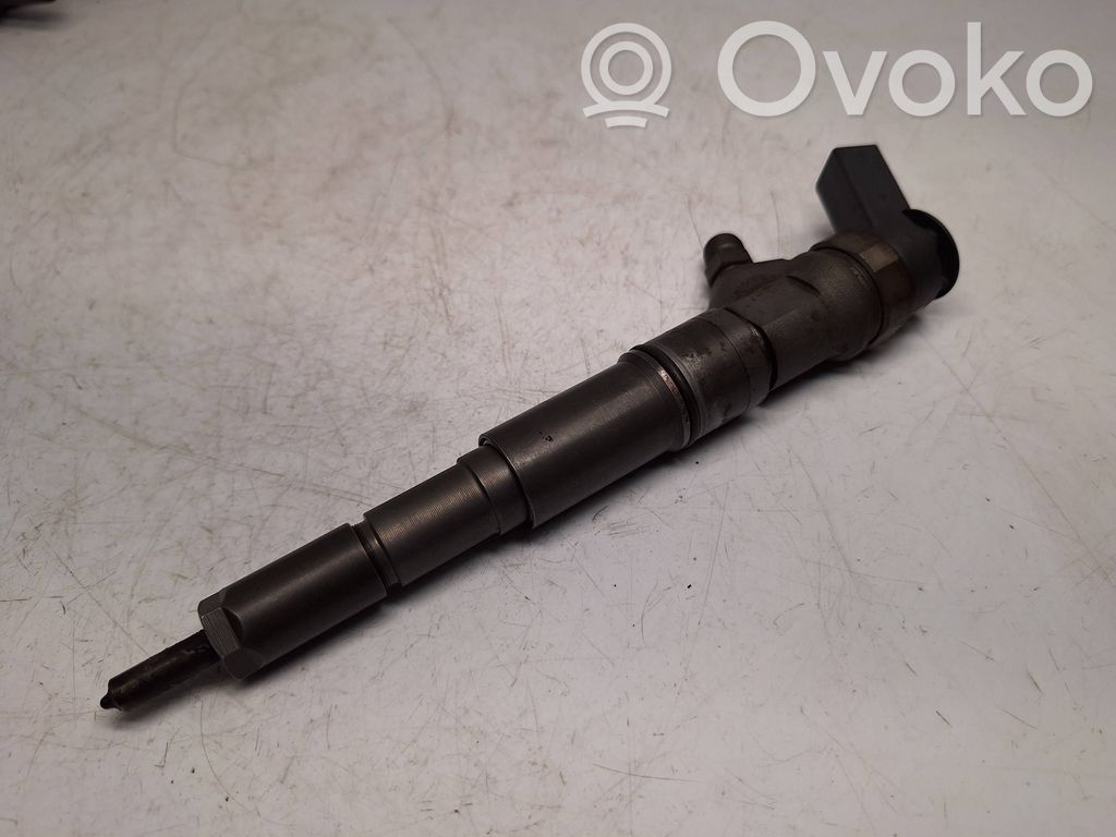 BMW 5 E60 E61 Fuel injector 