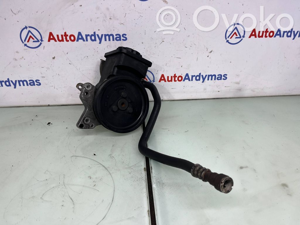 BMW 5 E60 E61 Power steering pump 