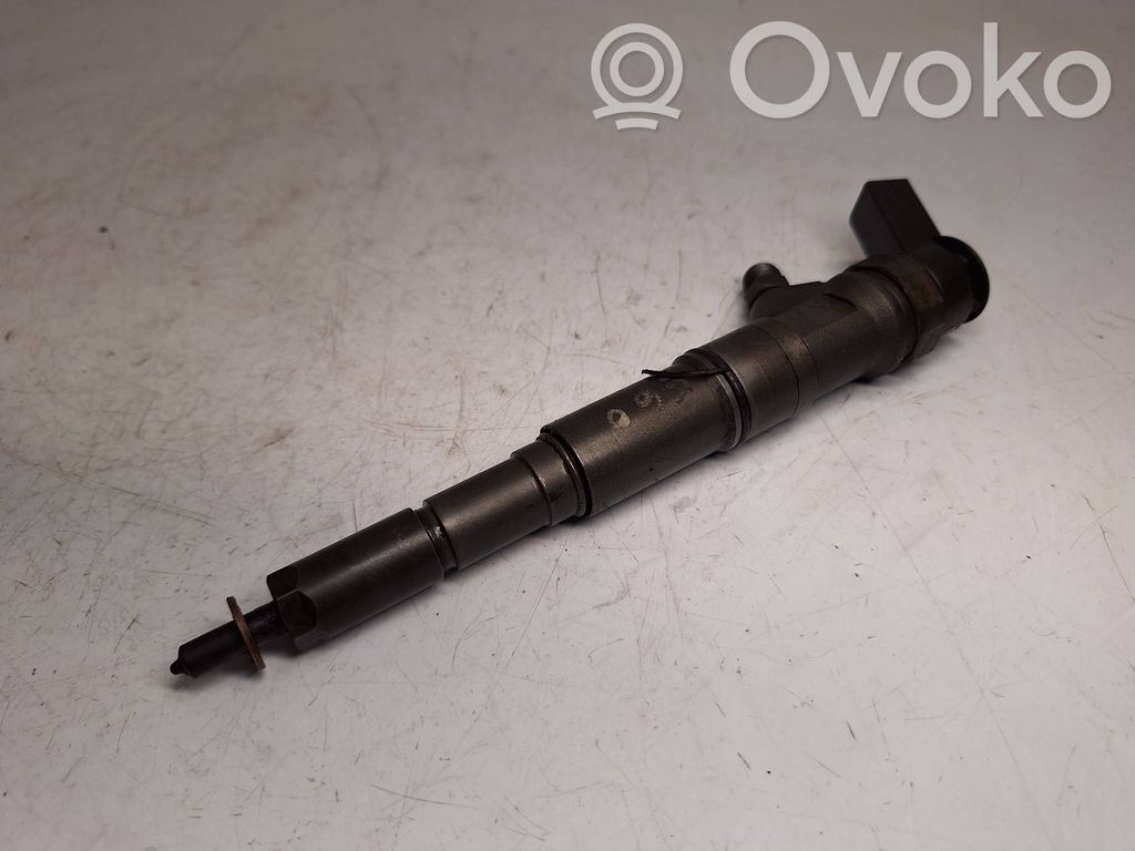 BMW 5 E60 E61 Fuel injector 