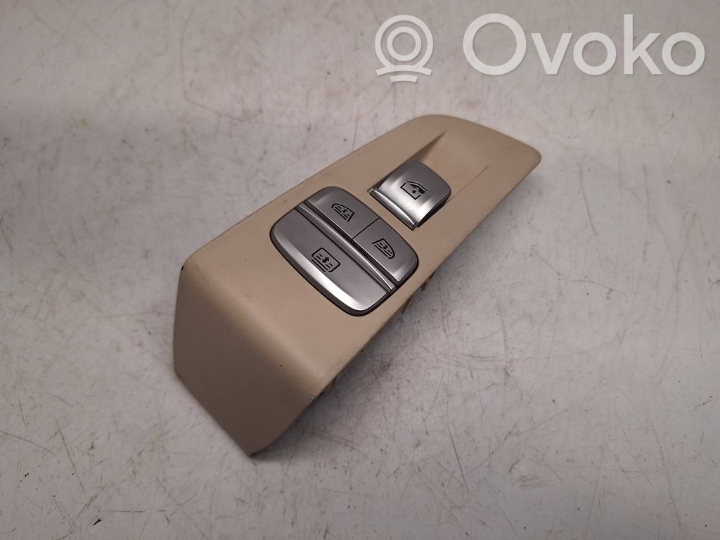 BMW 7 G11 G12 Przyciski szyb 
