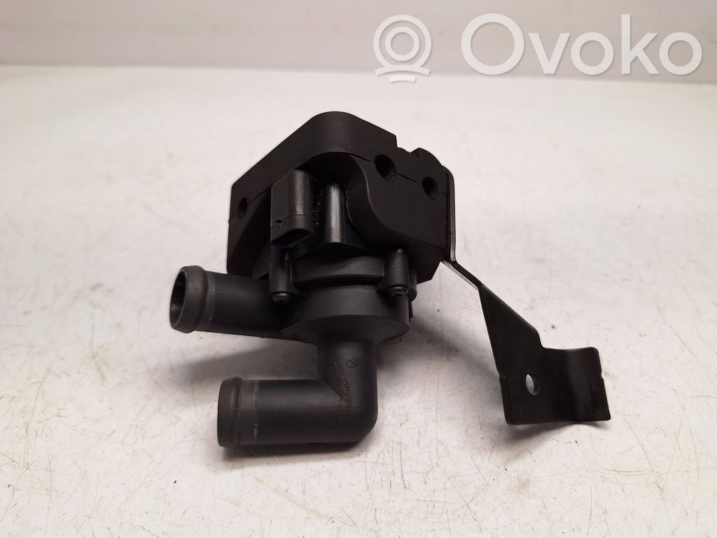 BMW 5 F10 F11 Zusatzwasserpumpe 