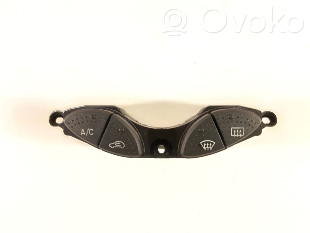 Ford Focus A set of switches 