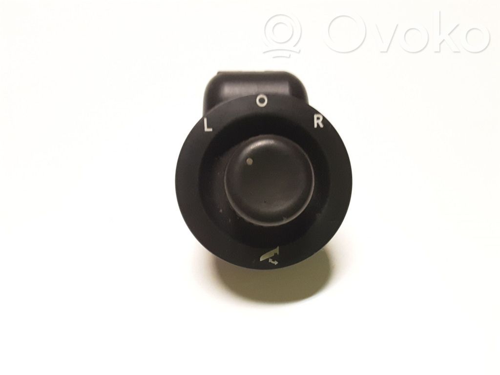 Wing mirror switch   04602789AA,1597A,39754D