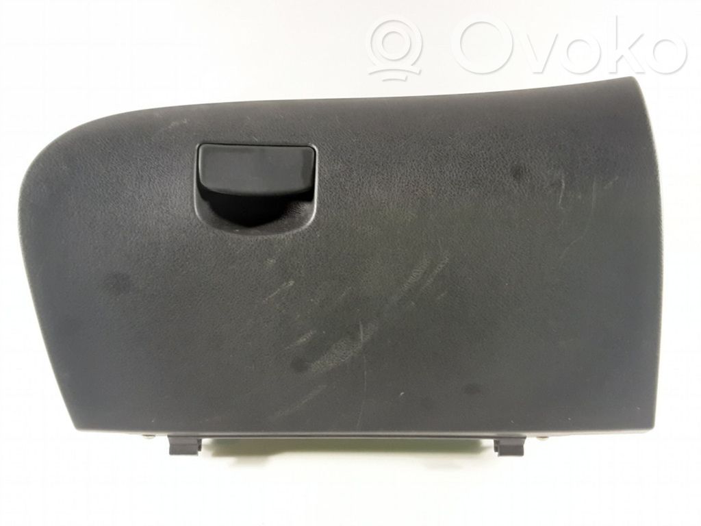 Guantera   66123FG010
