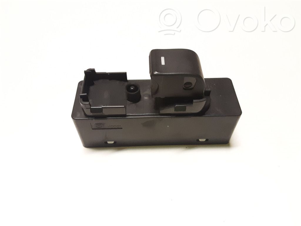 Electric window control switch   KD4566370,5AB005EB09