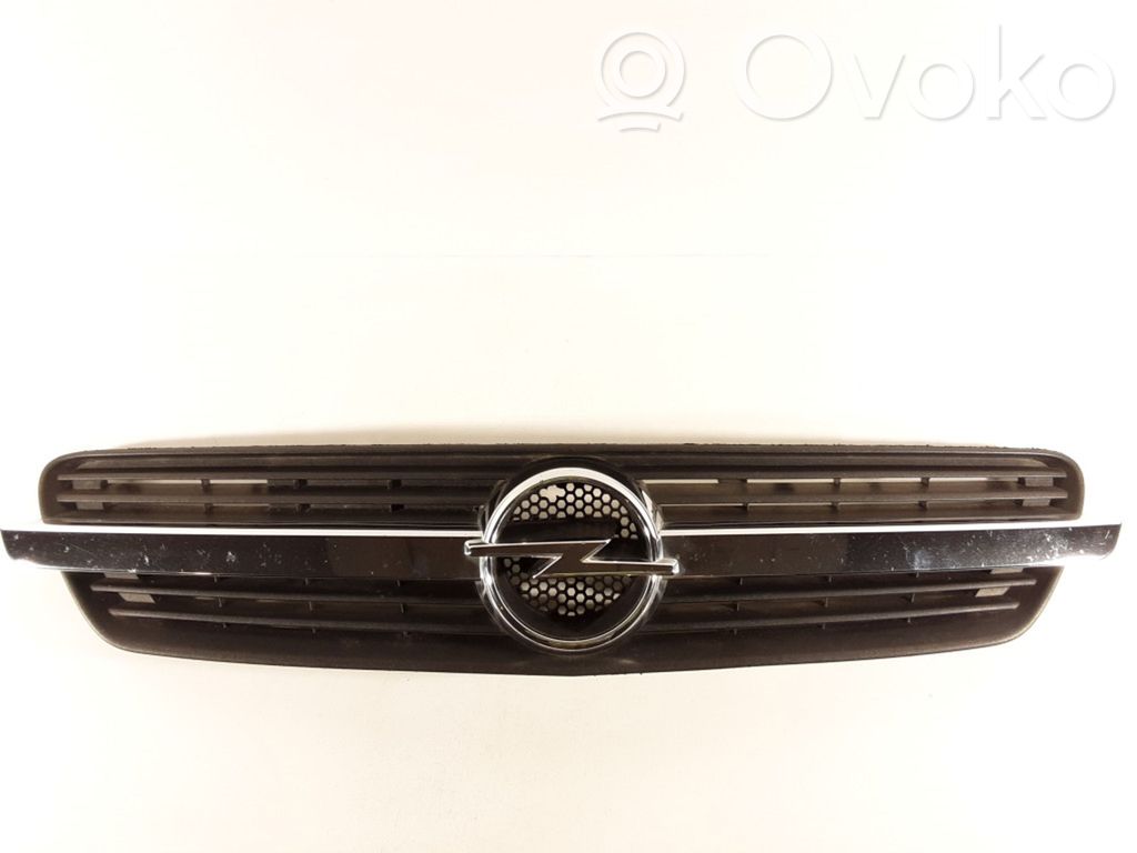 Opel Meriva A Etusäleikkö 