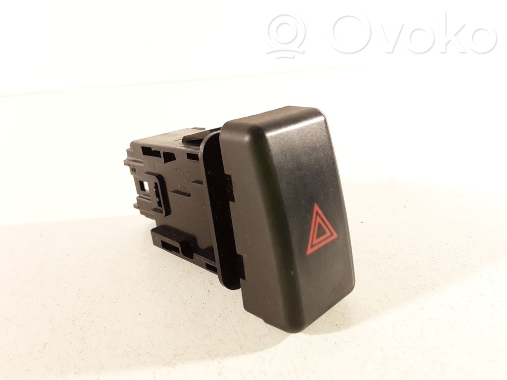 Mazda 3 I Hazard light switch 