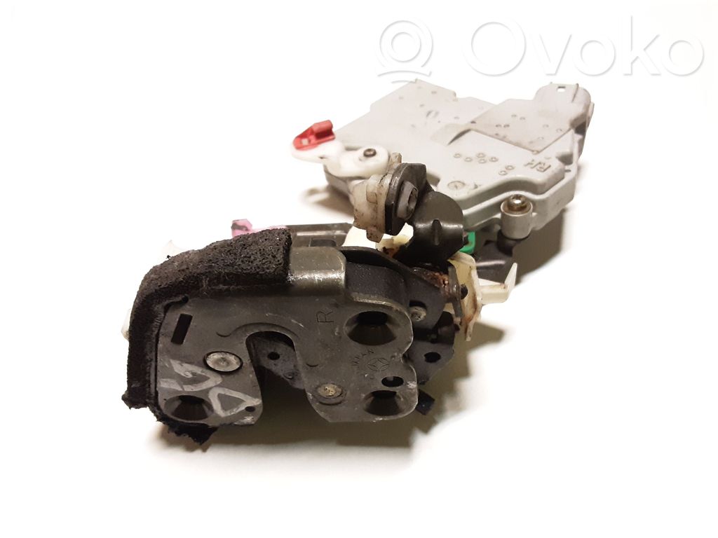 Nissan Patrol Y61 Rear door lock 