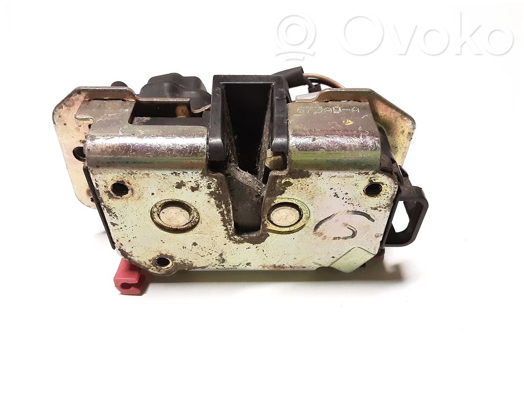 Chrysler Voyager Tailgate/trunk/boot lock/catch/latch 