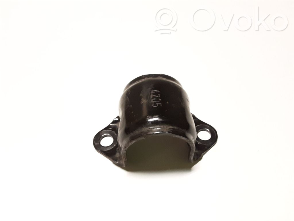 Land Rover Discovery 3 - LR3 Sway bar bush bracket, rear 