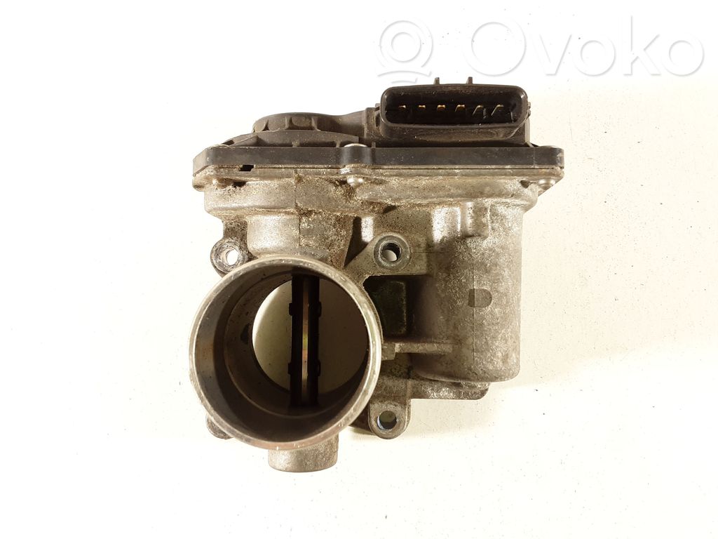 Toyota Yaris Throttle valve 