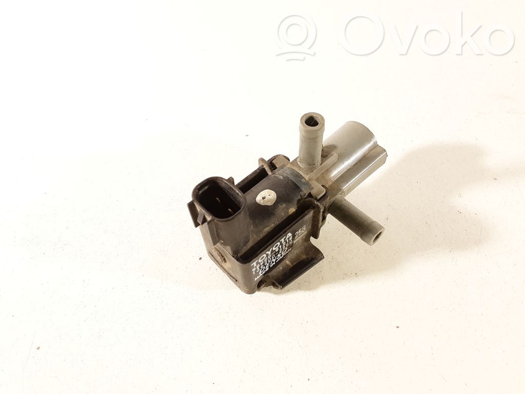 Toyota Corolla E120 E130 Vakuuma vārsts 