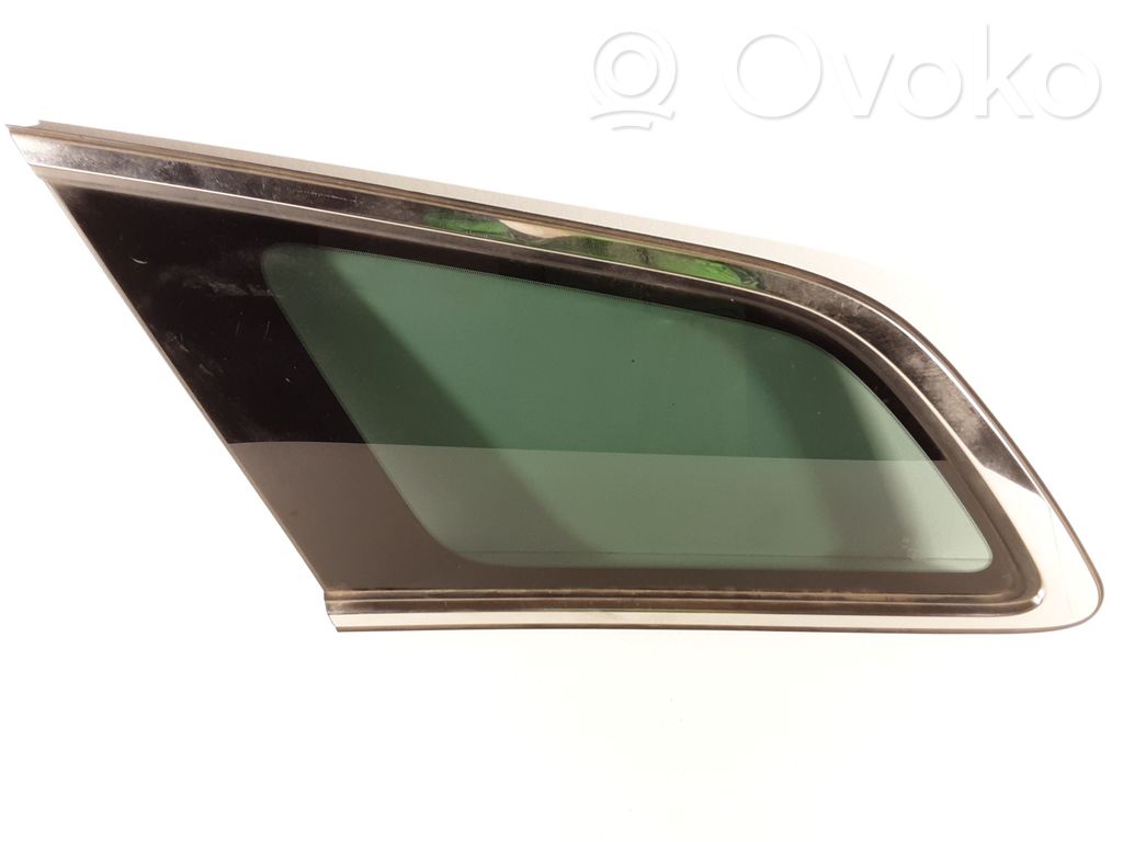 Mazda CX-7 Rear side window 