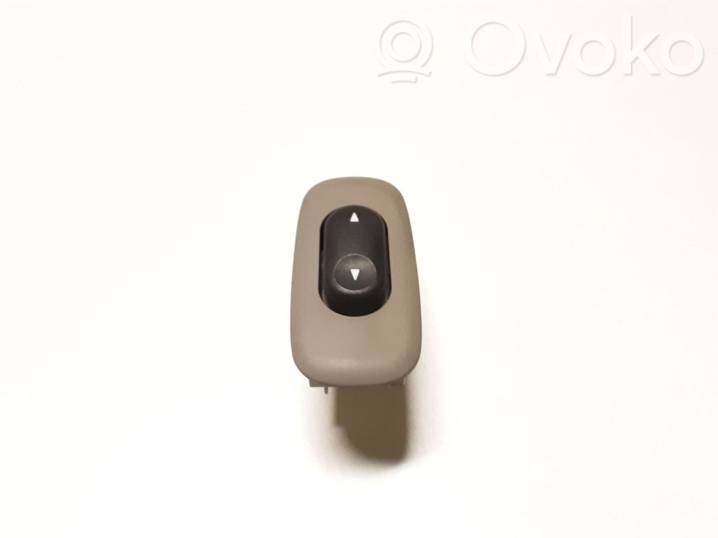 Mazda Tribute Electric window control switch 